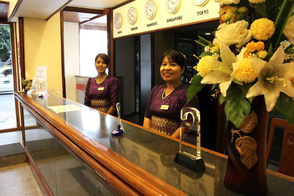 Alfa Hotel Yangon Luaran gambar