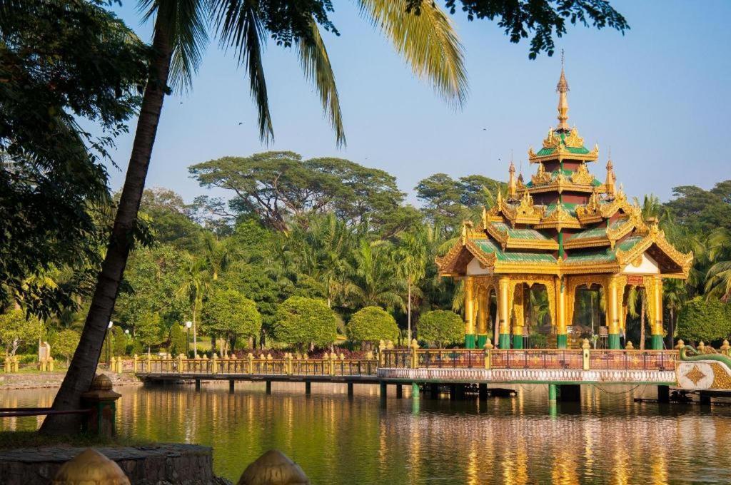 Alfa Hotel Yangon Luaran gambar
