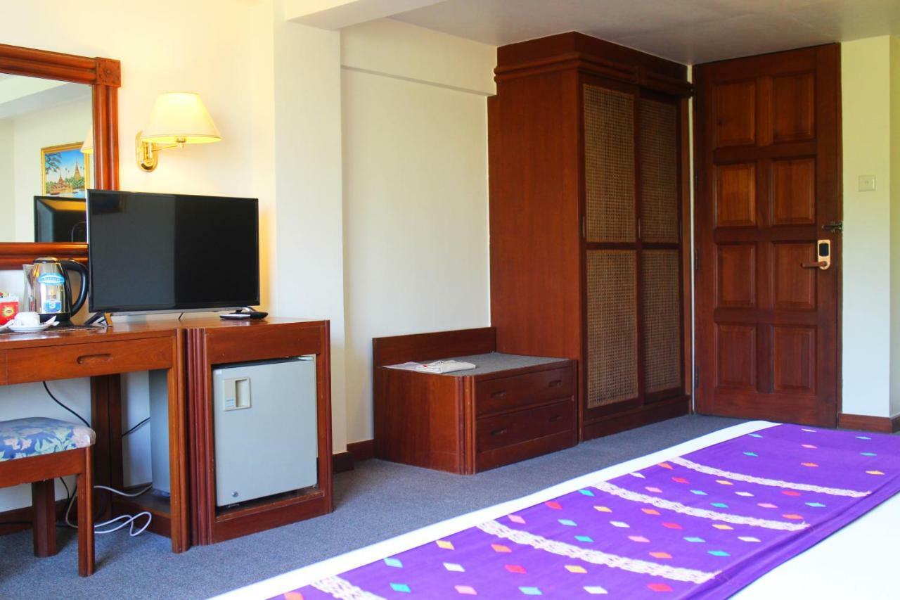 Alfa Hotel Yangon Luaran gambar